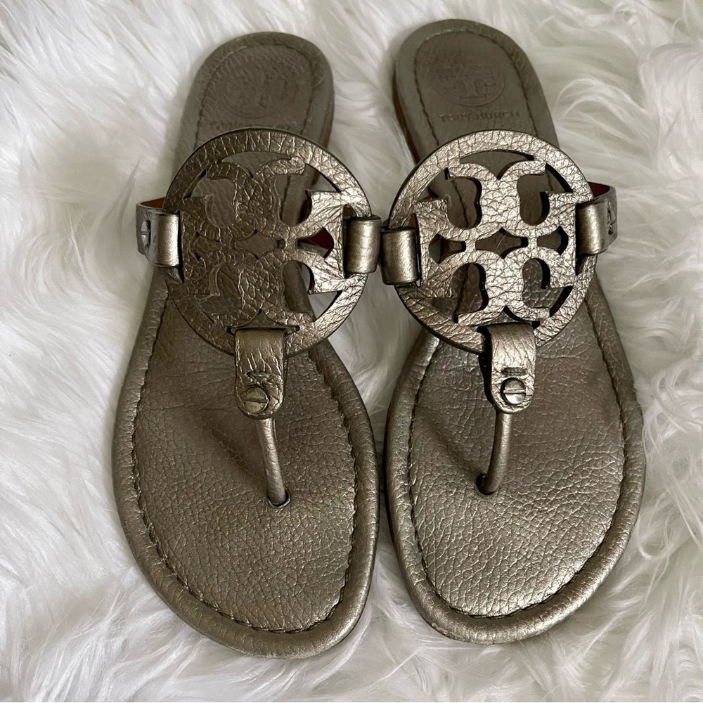 Tory Burch Miller Sandal Silver Leather Thong Flip Flop Size 7.5